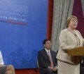 Bachelet oficializó la ley que legaliza las uniones homosexuales en Chile