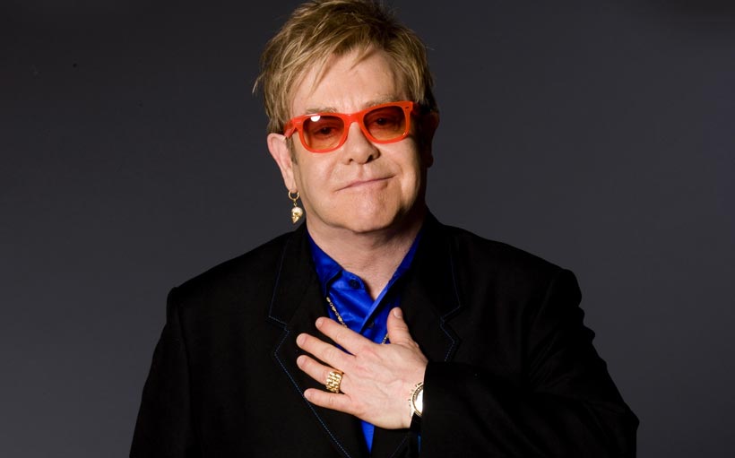 Elton John Afirma Que Jesucristo Aprobaría El Matrimonio Homosexual