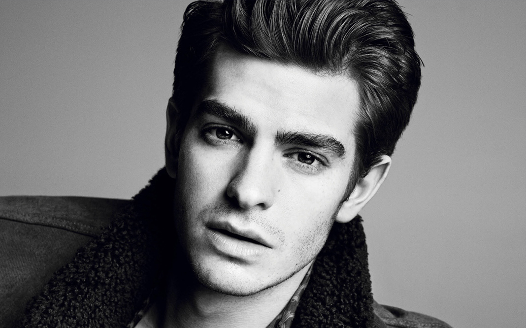 El actor Andrew Garfield causa polémica con su sexualidad